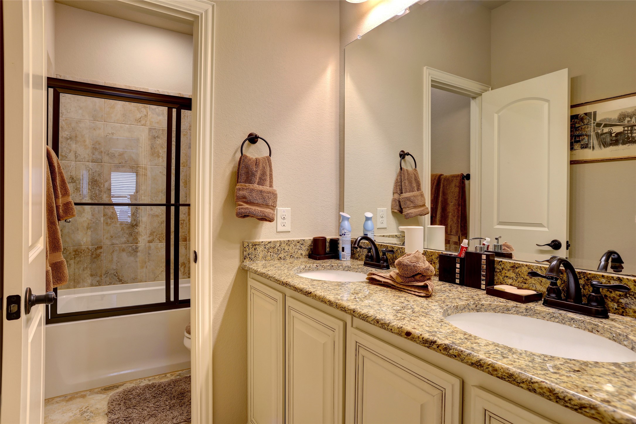 2819 Terrosa Road Grand Prairie TX 75054