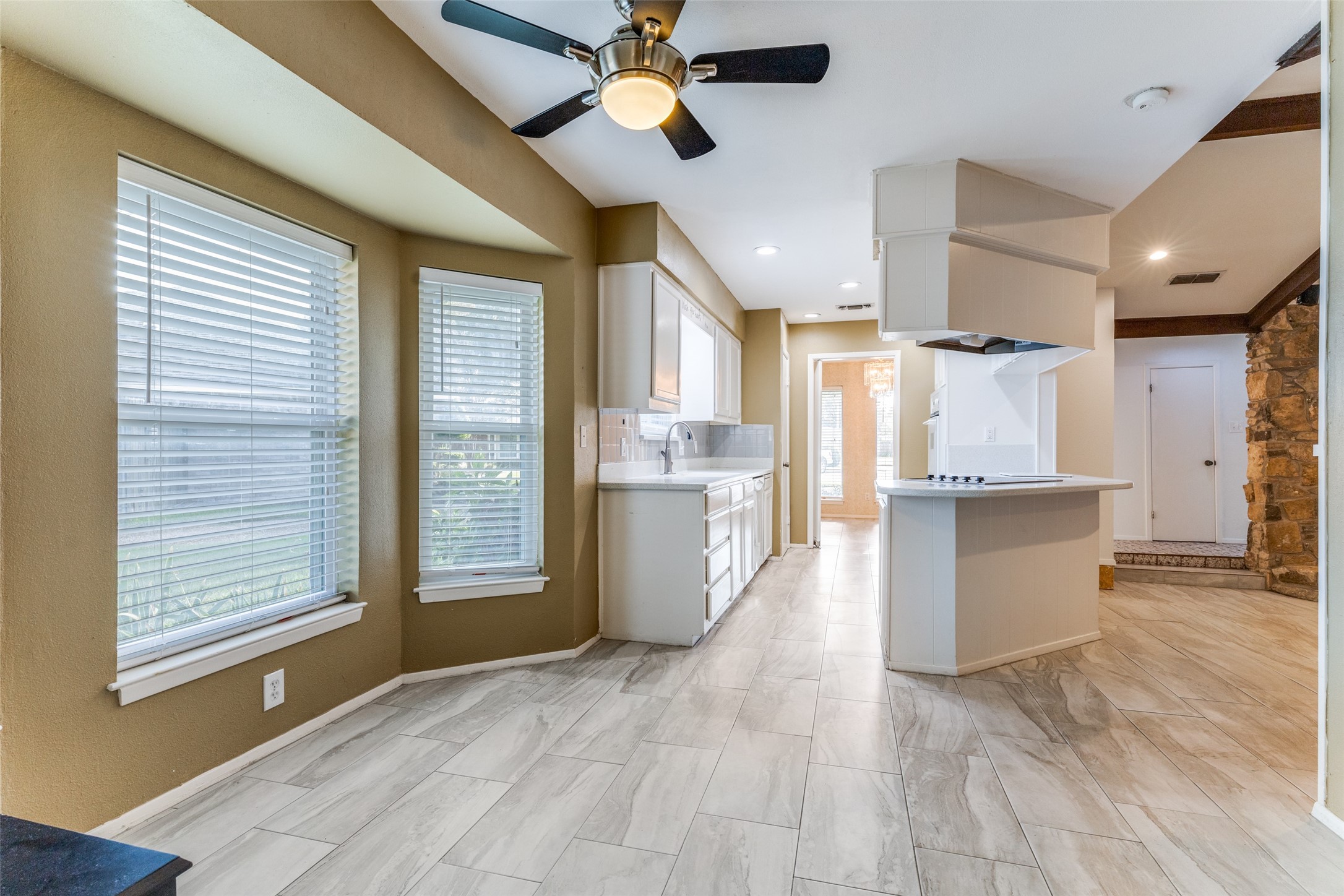 4416 Altamesa Boulevard Fort Worth TX 76133