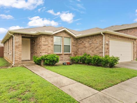 1728 Creek Bend Lane Little Elm TX 75068
