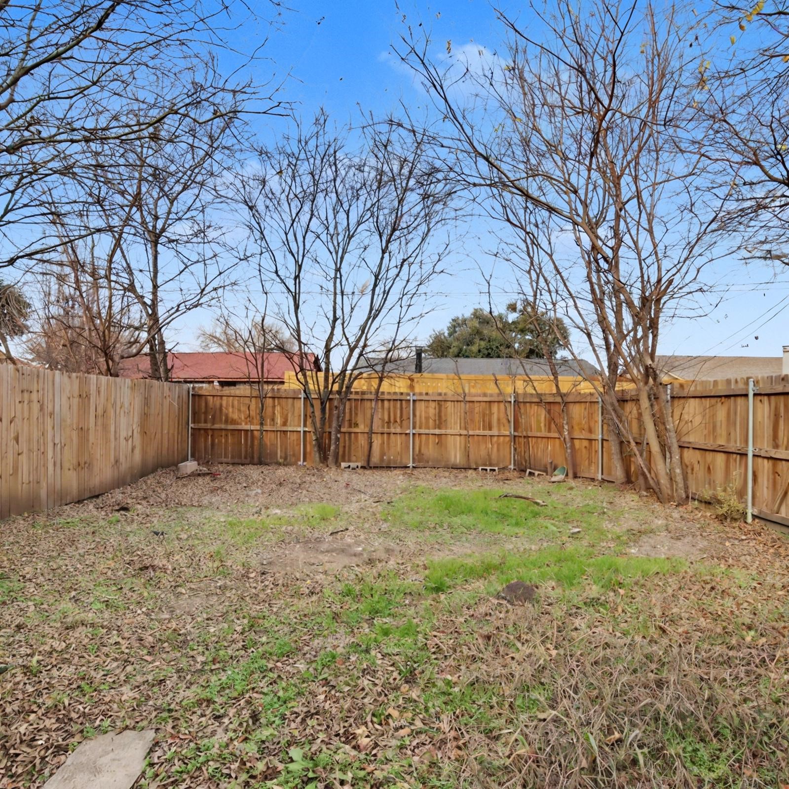 805 Cherry Hills Drive Lancaster TX 75134