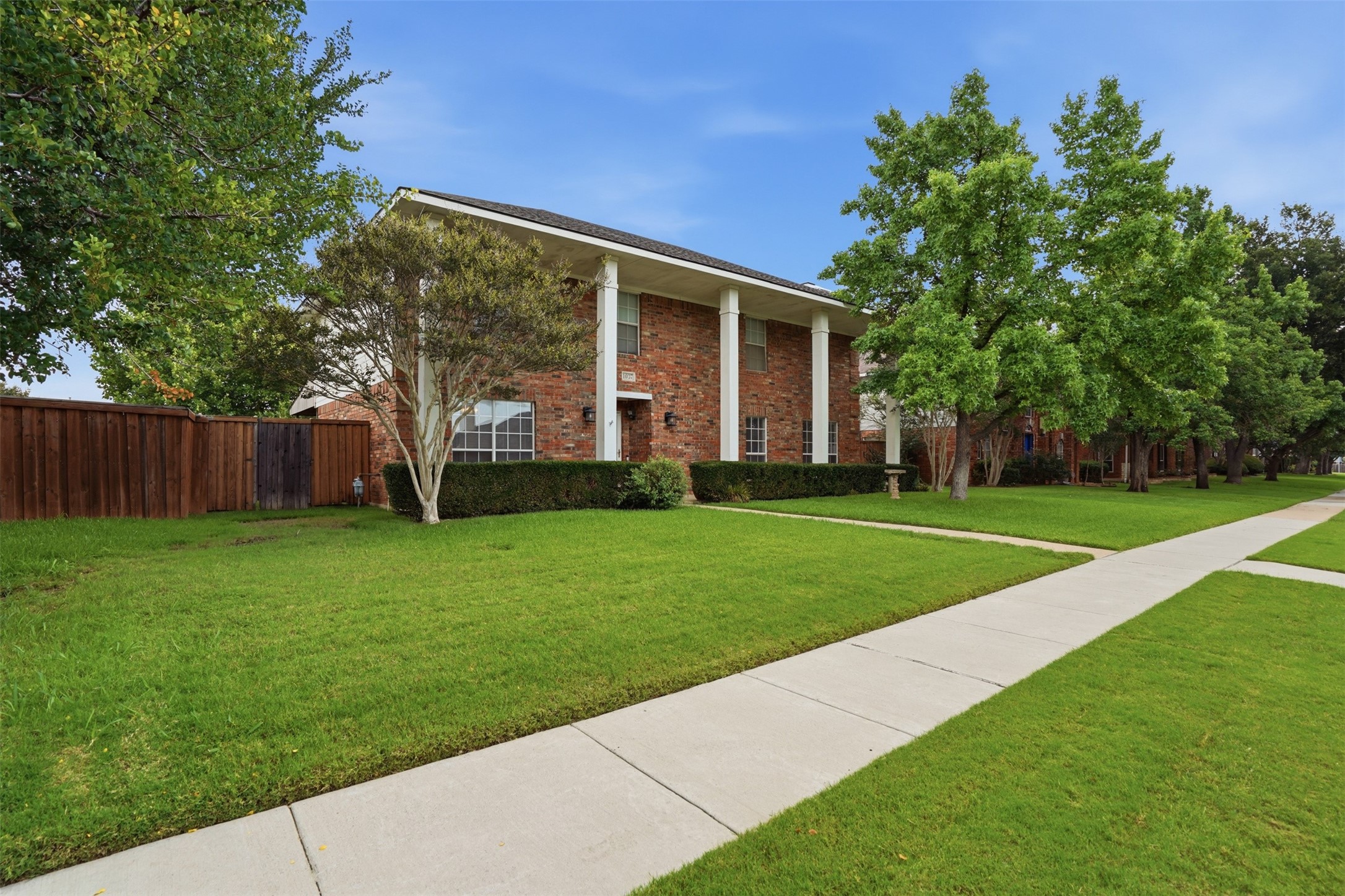 1037 Monarch Drive Lewisville TX 75067