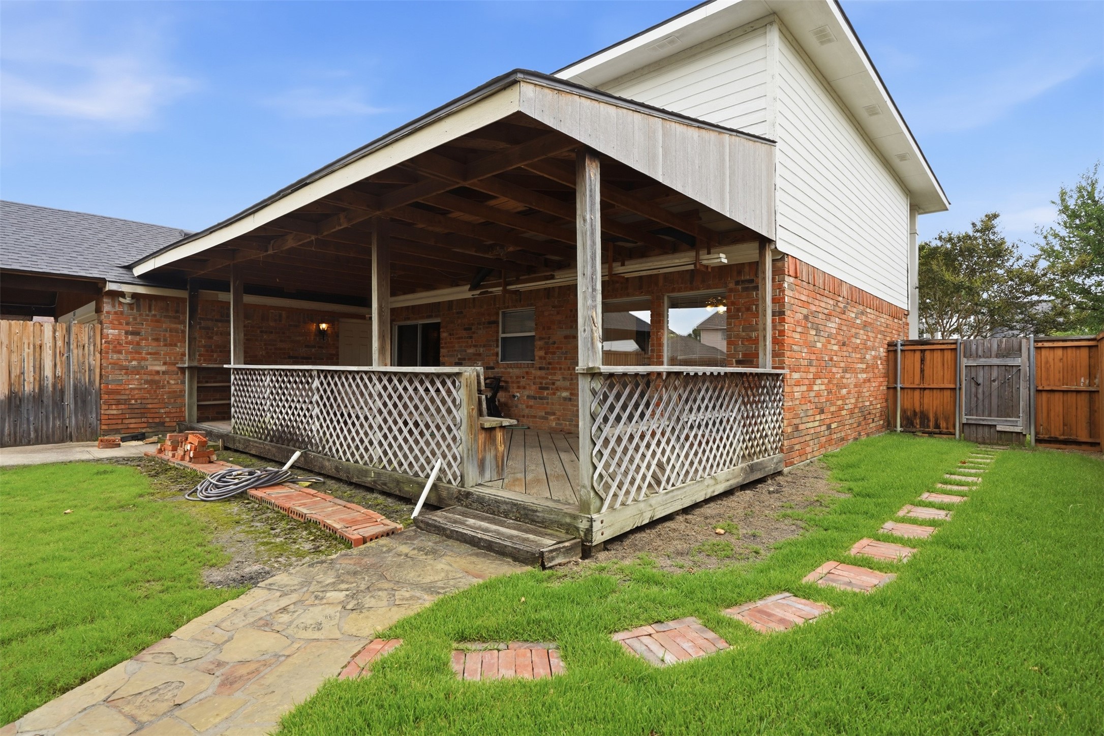 1037 Monarch Drive Lewisville TX 75067