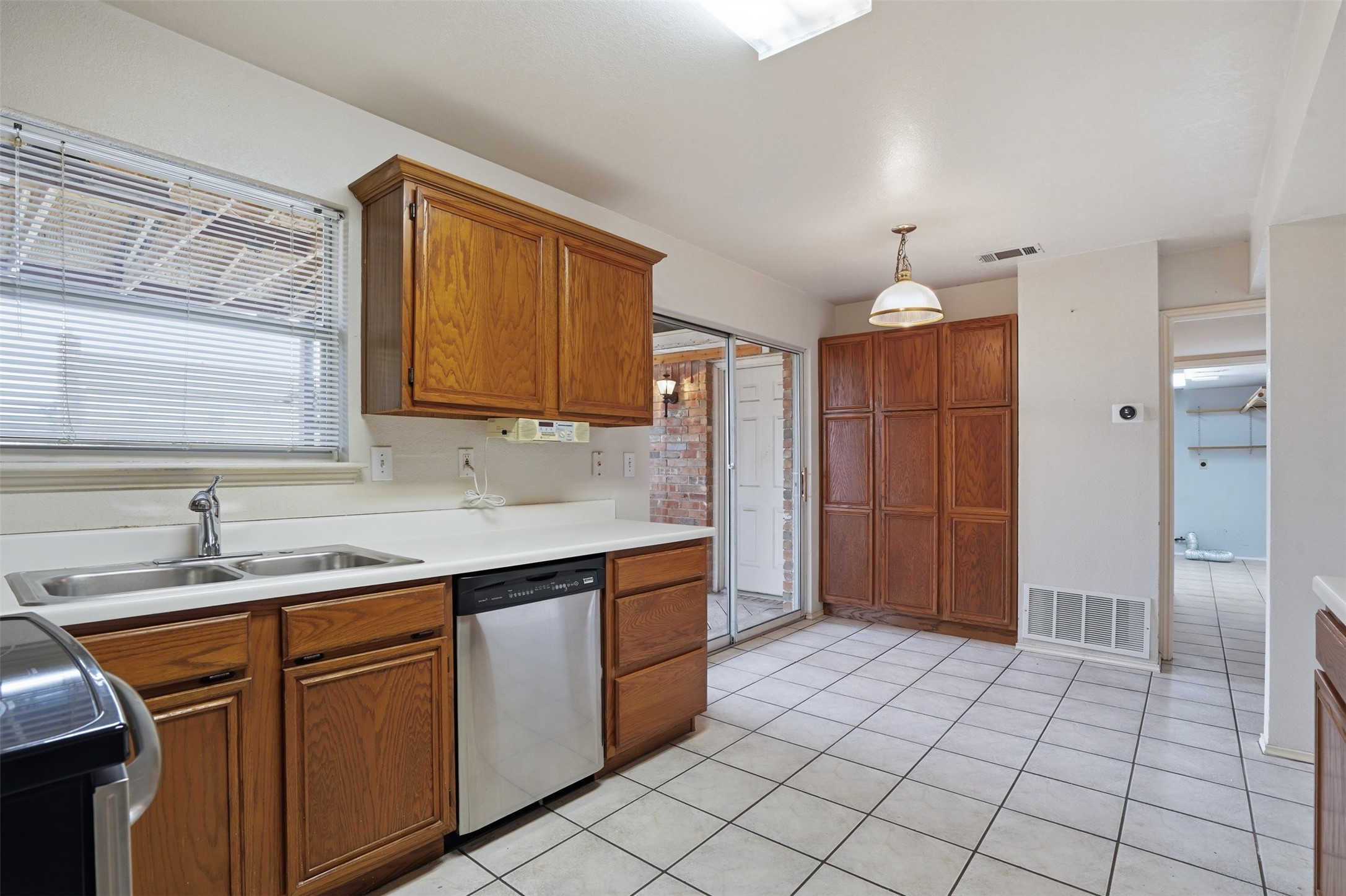 1037 Monarch Drive Lewisville TX 75067