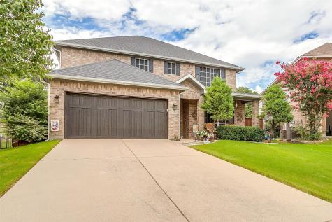 2908 Greenway Drive Burleson TX 76028
