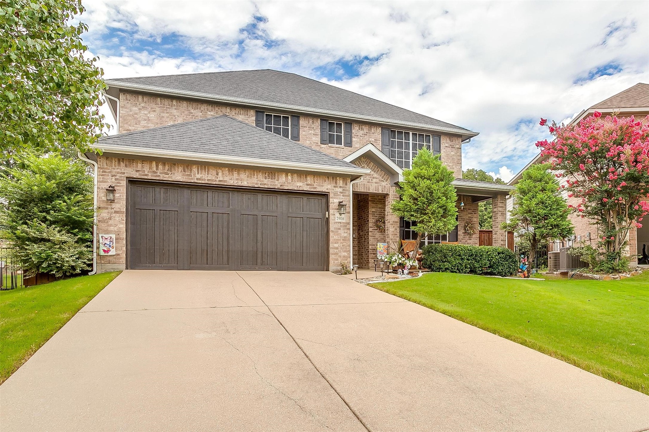 2908 Greenway Drive Burleson TX 76028