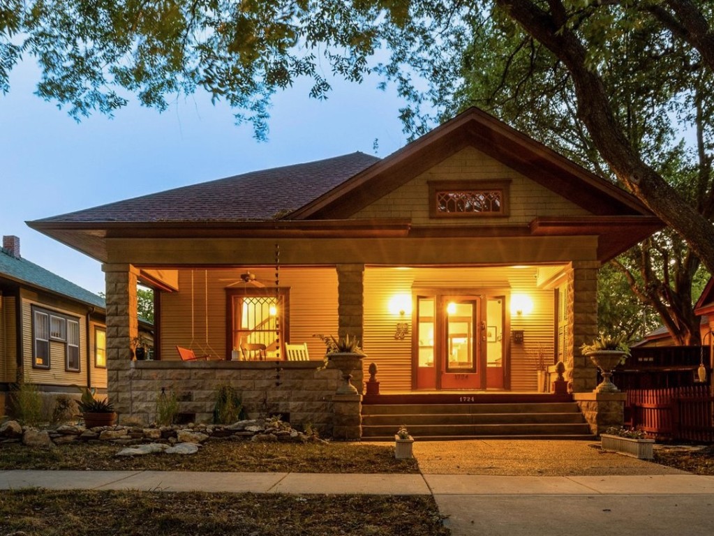 1724 5th Avenue Fort Worth TX 76110