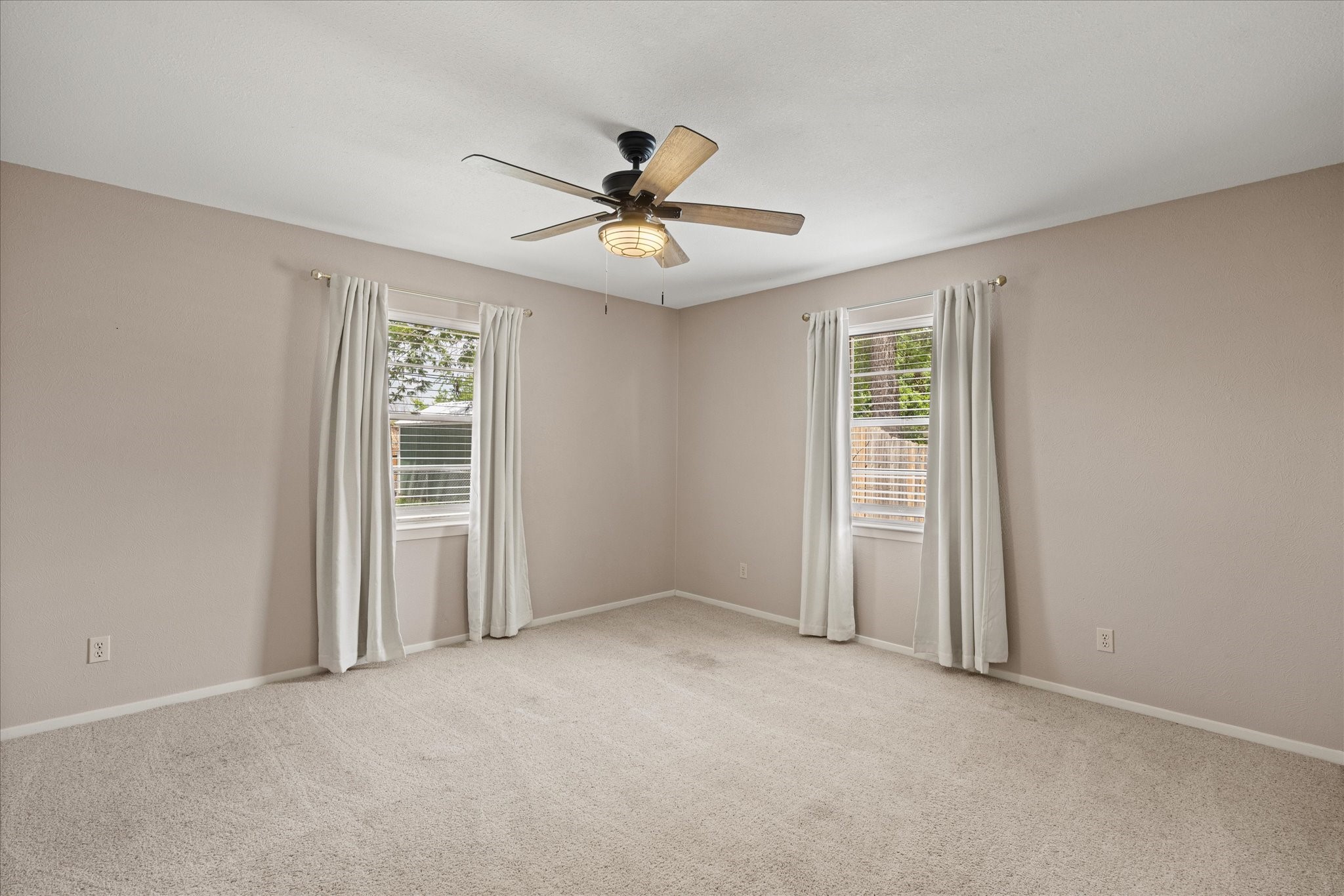 1110 Gifford Drive Granbury TX 76048