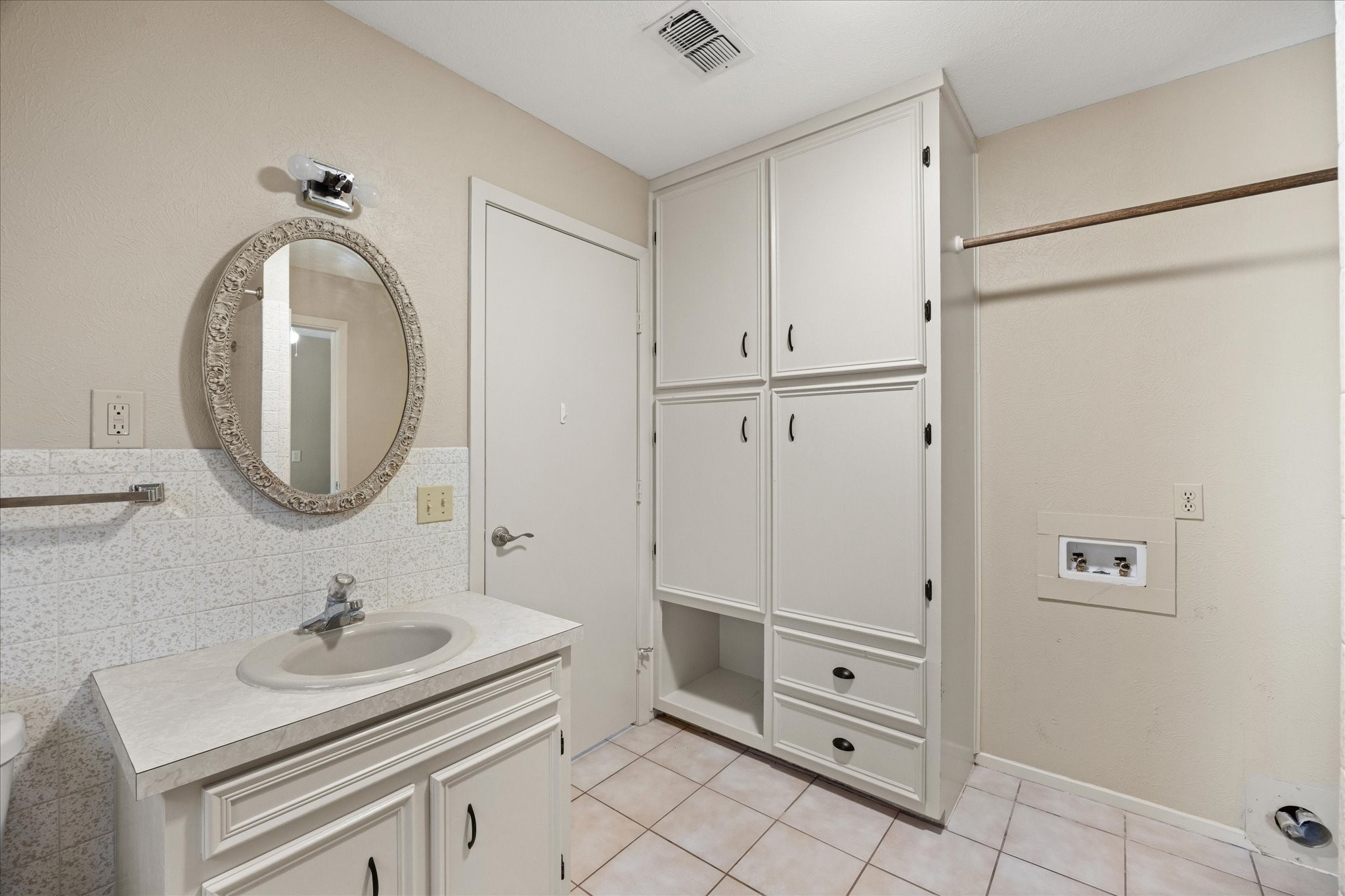 1110 Gifford Drive Granbury TX 76048