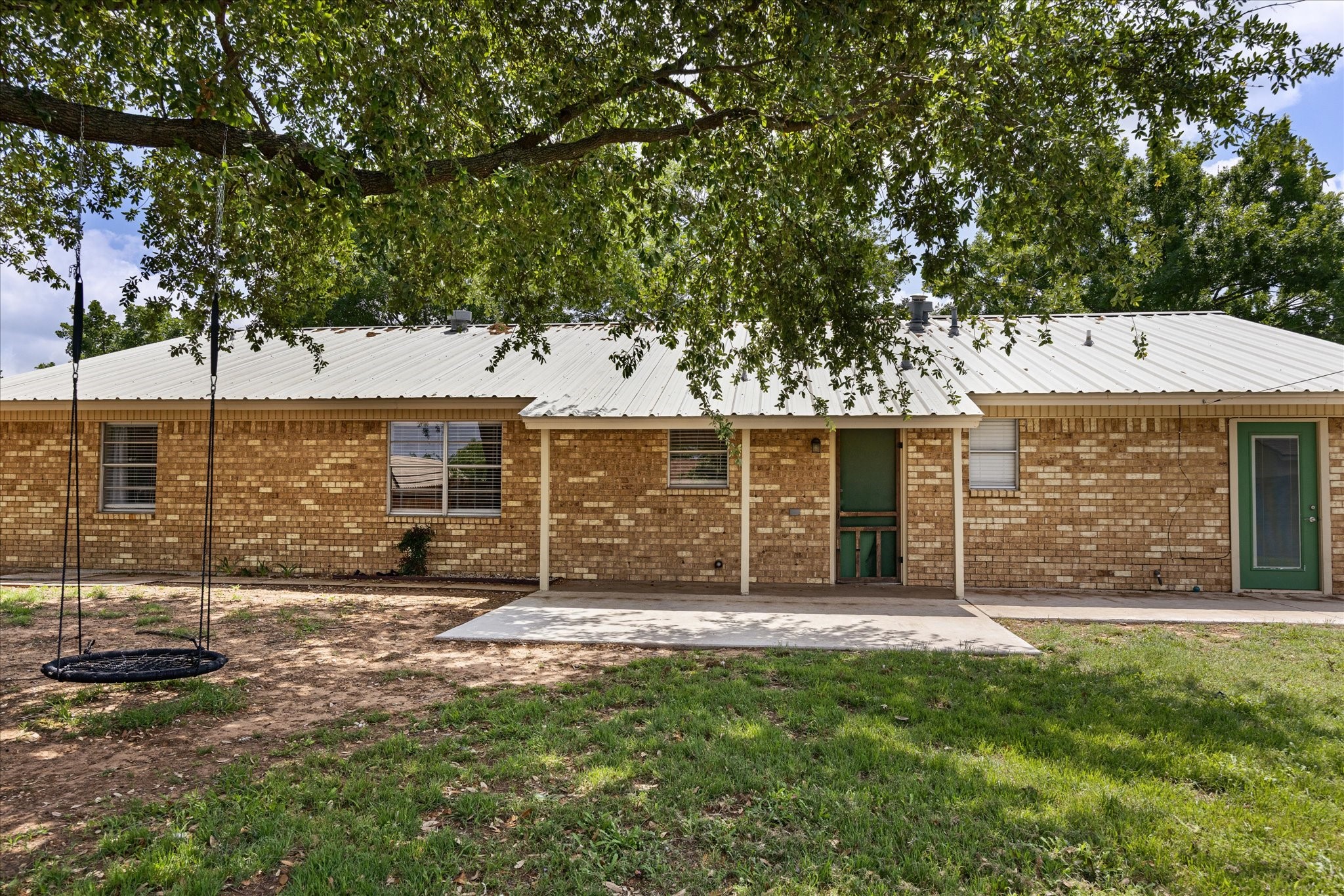 1110 Gifford Drive Granbury TX 76048