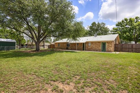 1110 Gifford Drive Granbury TX 76048