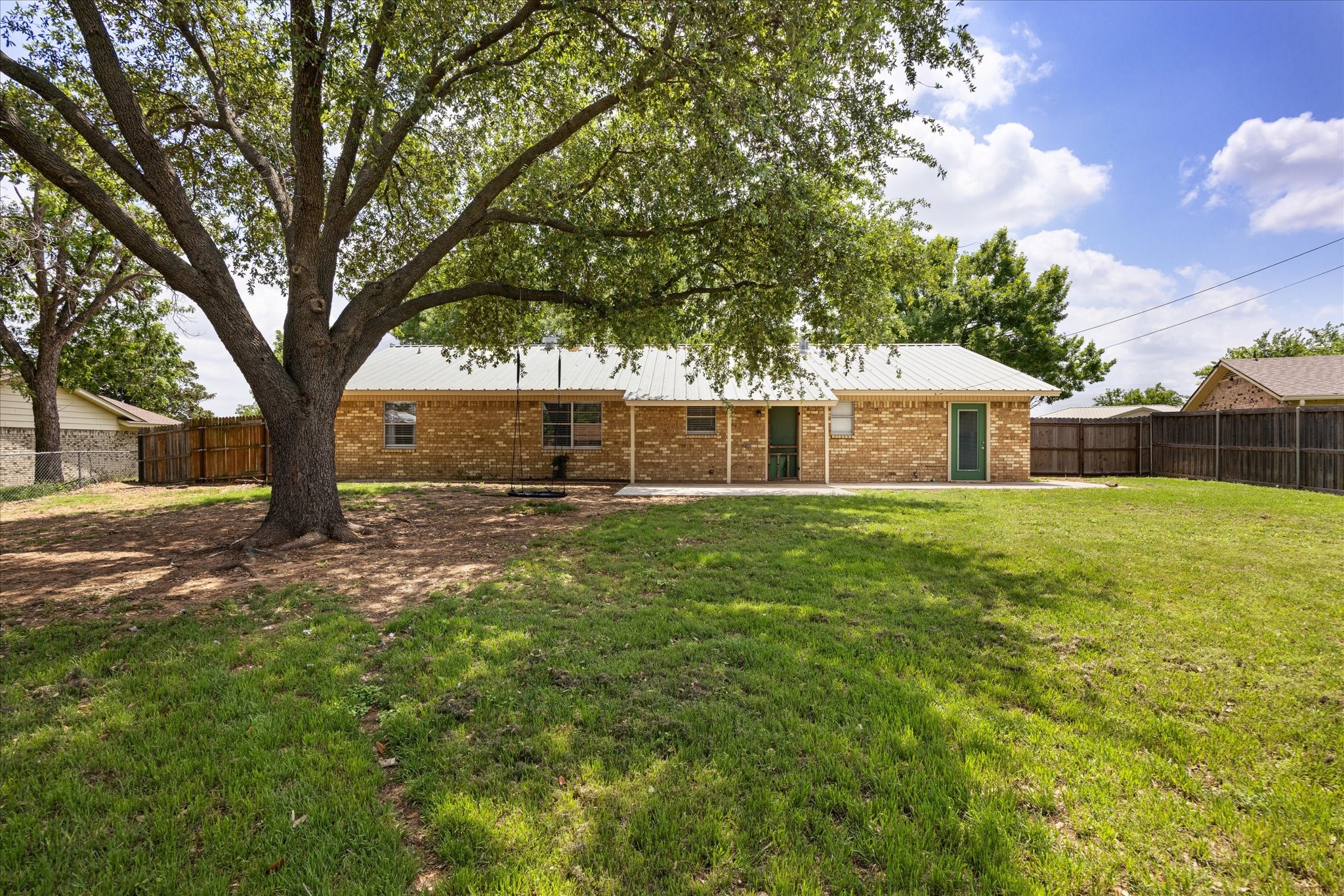1110 Gifford Drive Granbury TX 76048