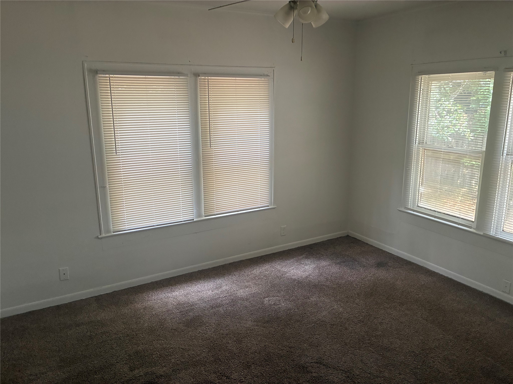 2217 Simpson Street Paris TX 75460