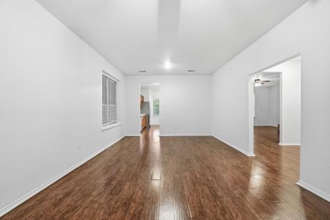 100 Bob White Drive Red Oak TX 75154