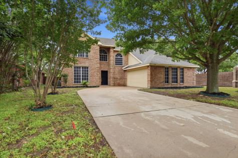 100 Bob White Drive Red Oak TX 75154