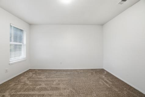 100 Bob White Drive Red Oak TX 75154