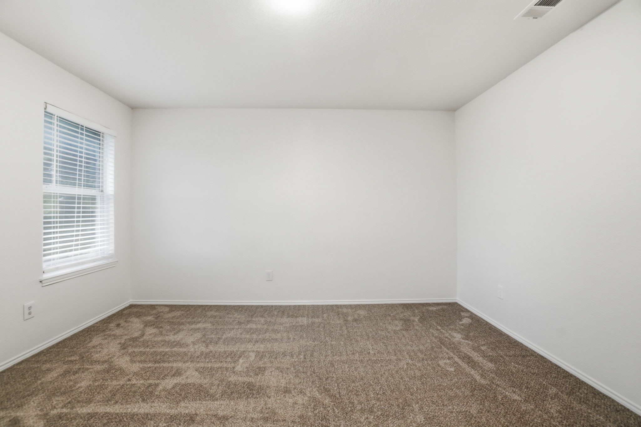 100 Bob White Drive Red Oak TX 75154