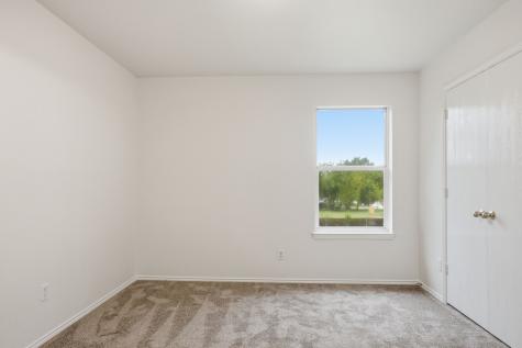 100 Bob White Drive Red Oak TX 75154