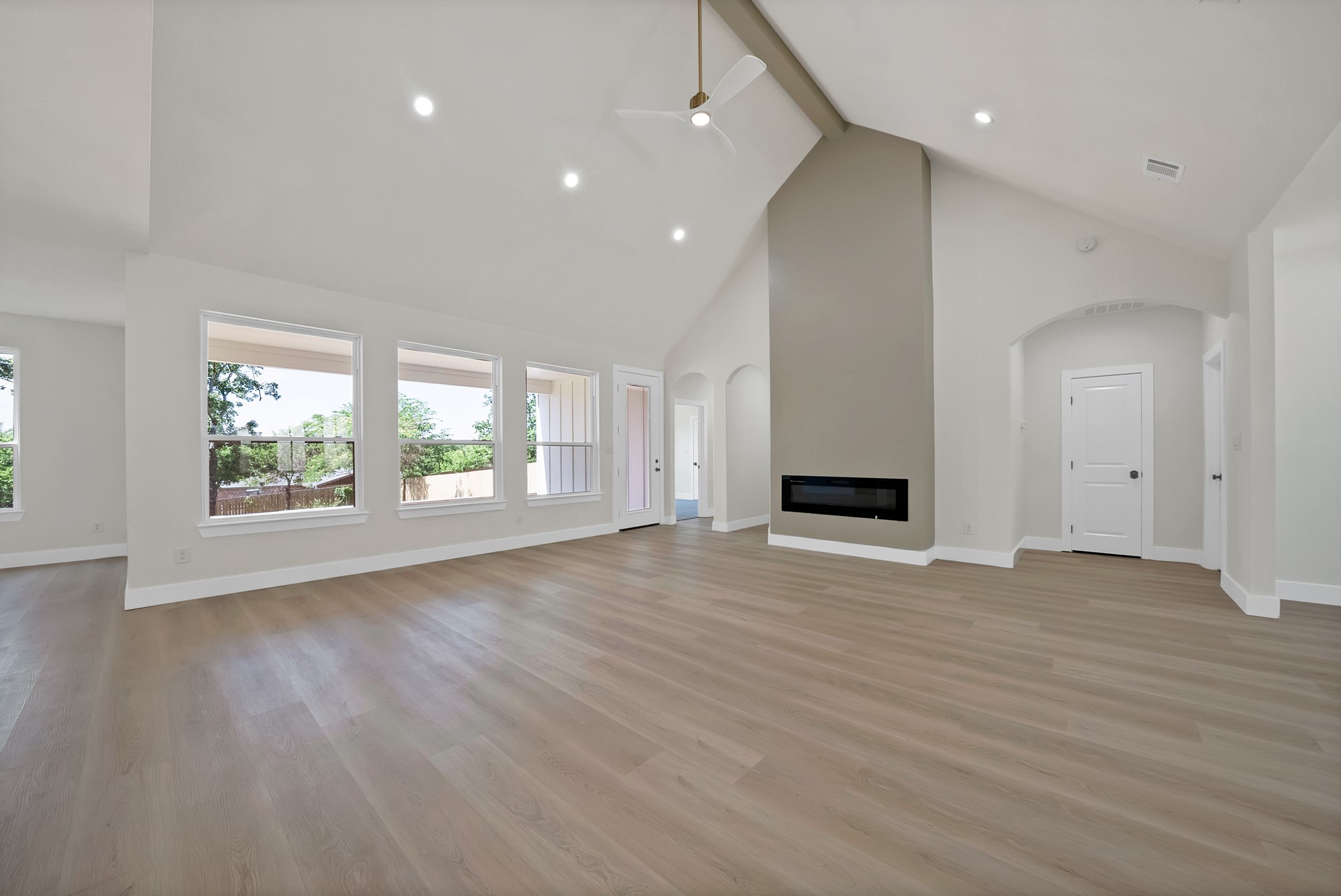 1405 Apache Court Joshua TX 76058