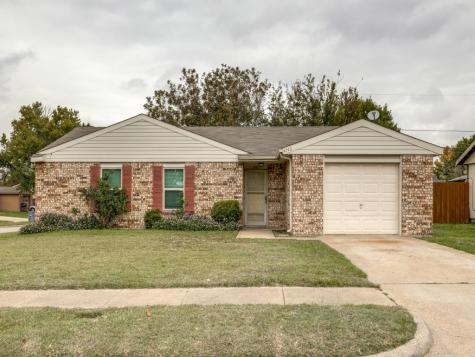 4743 Meadow Ridge Drive Dallas TX 75236