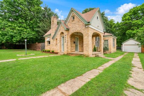 2335 Simpson Street Paris TX 75460