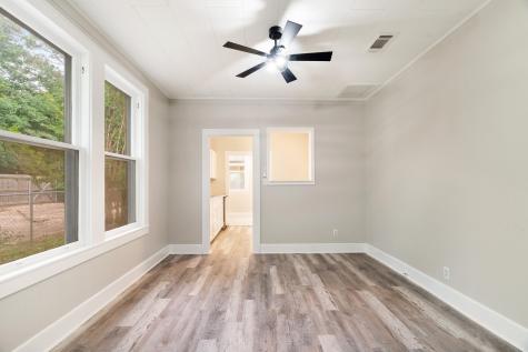 2335 Simpson Street Paris TX 75460