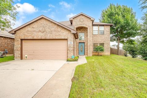 9800 Rimstone Drive Fort Worth TX 76108