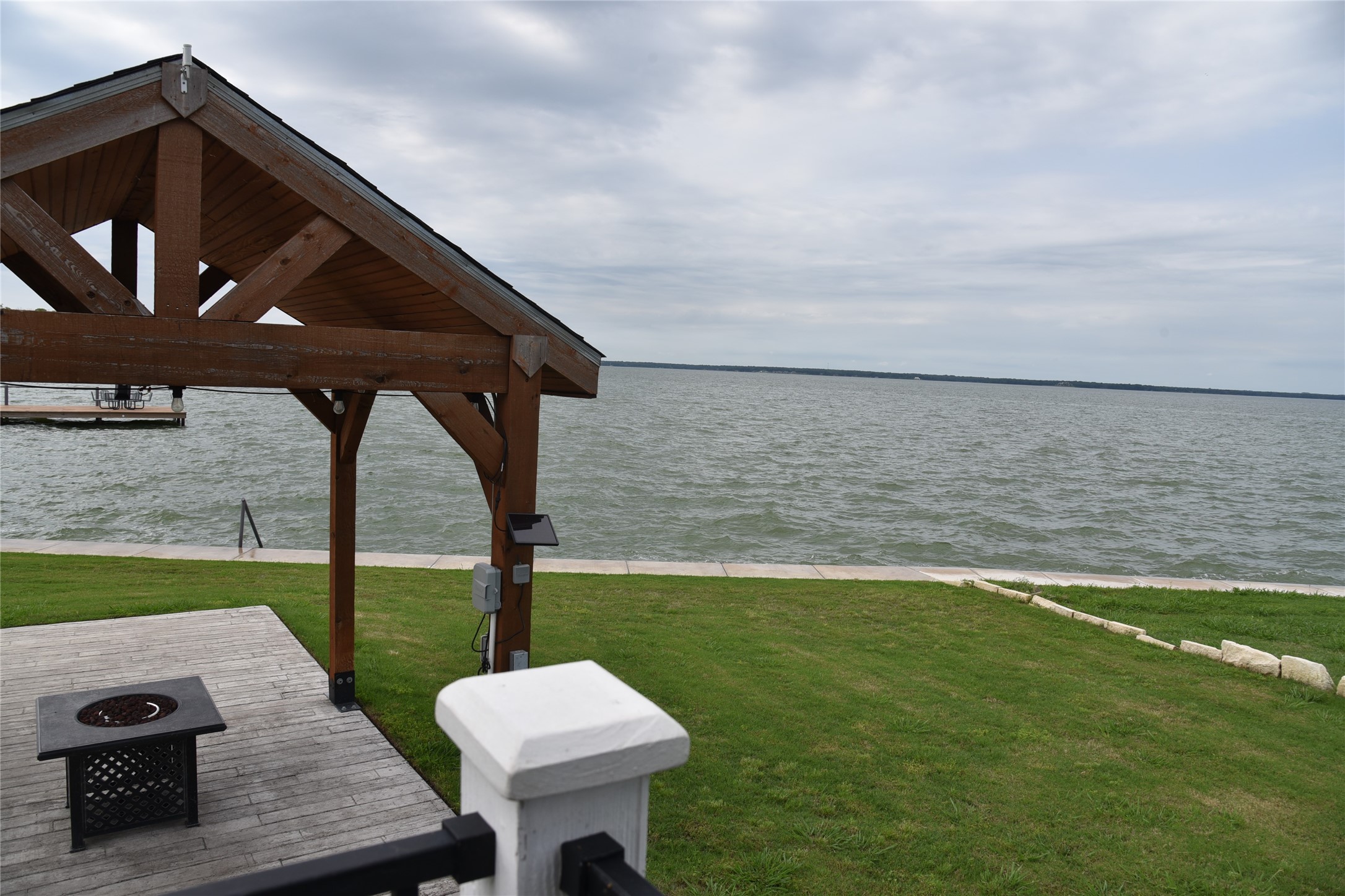 6465 Peninsula Road Kerens TX 75144