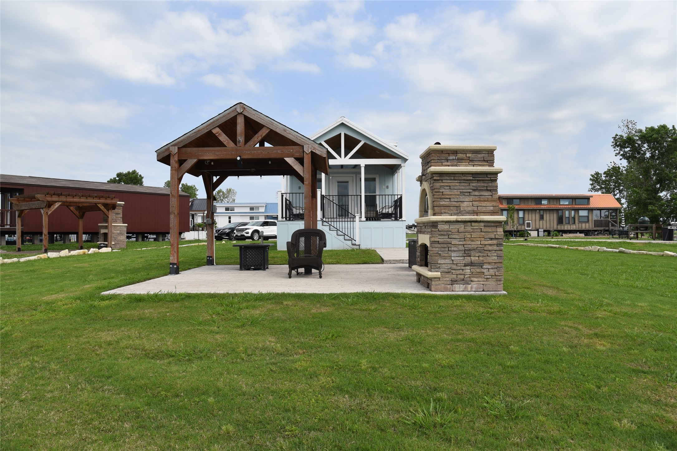 6465 Peninsula Road Kerens TX 75144