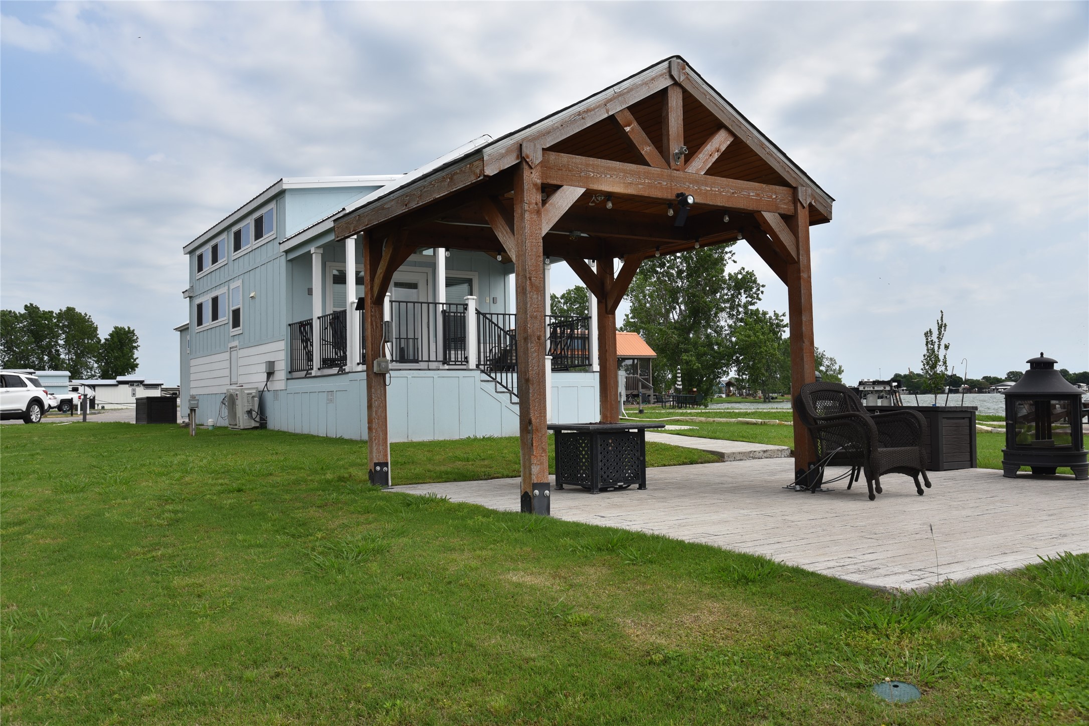 6465 Peninsula Road Kerens TX 75144