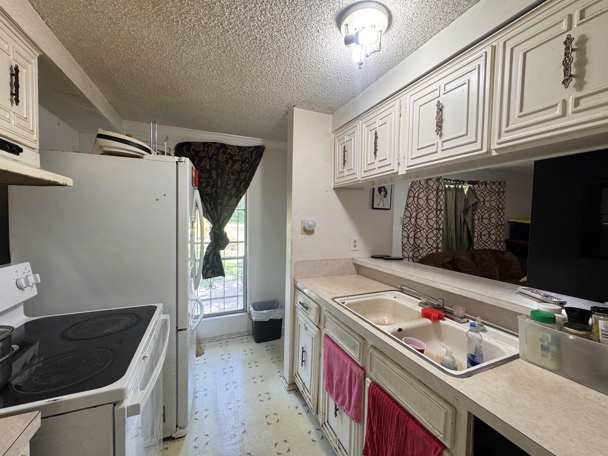 302 N O'tyson Mt Pleasant TX 75455