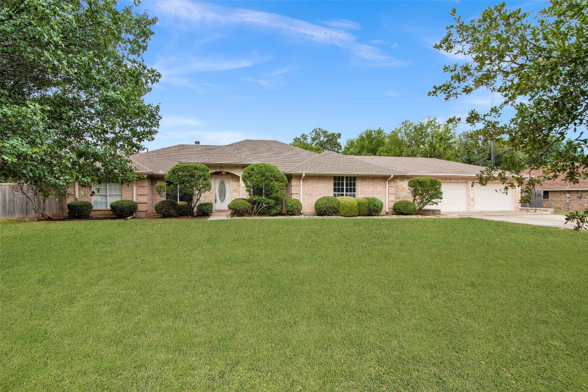 1429 N Preston Road Denison TX 75020