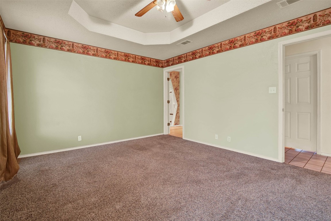 1429 N Preston Road Denison TX 75020