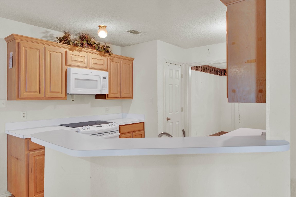 1429 N Preston Road Denison TX 75020