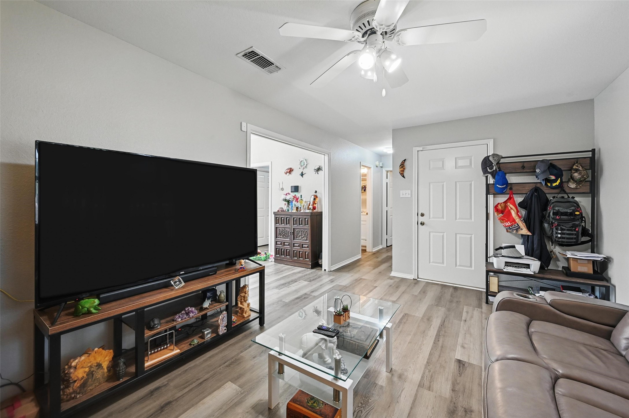 2701 Mims Street Fort Worth TX 76112
