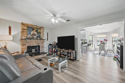 2701 Mims Street Fort Worth TX 76112