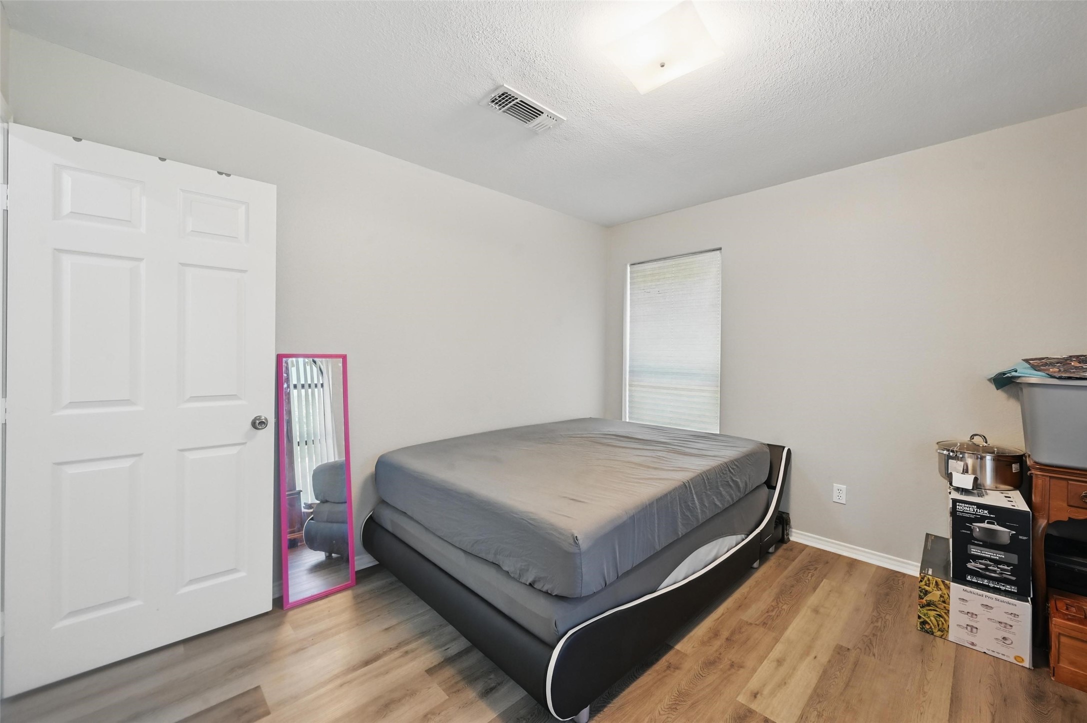 2701 Mims Street Fort Worth TX 76112