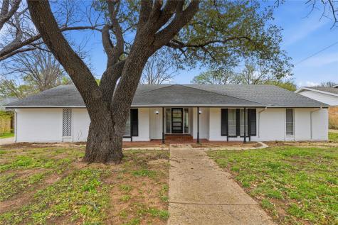 317 Cedar Creek Court Fort Worth TX 76103