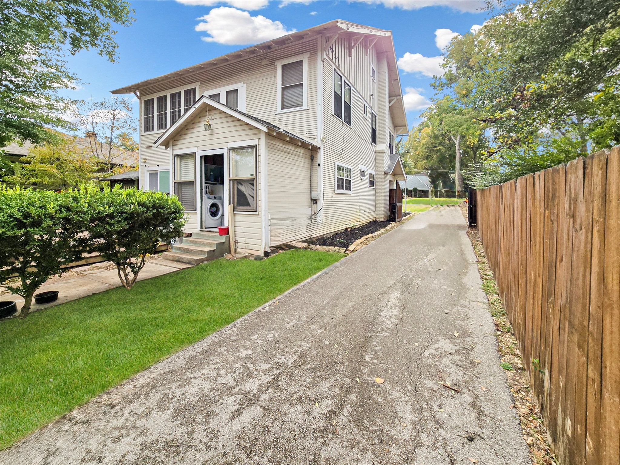 502 Griffith Avenue Terrell TX 75160