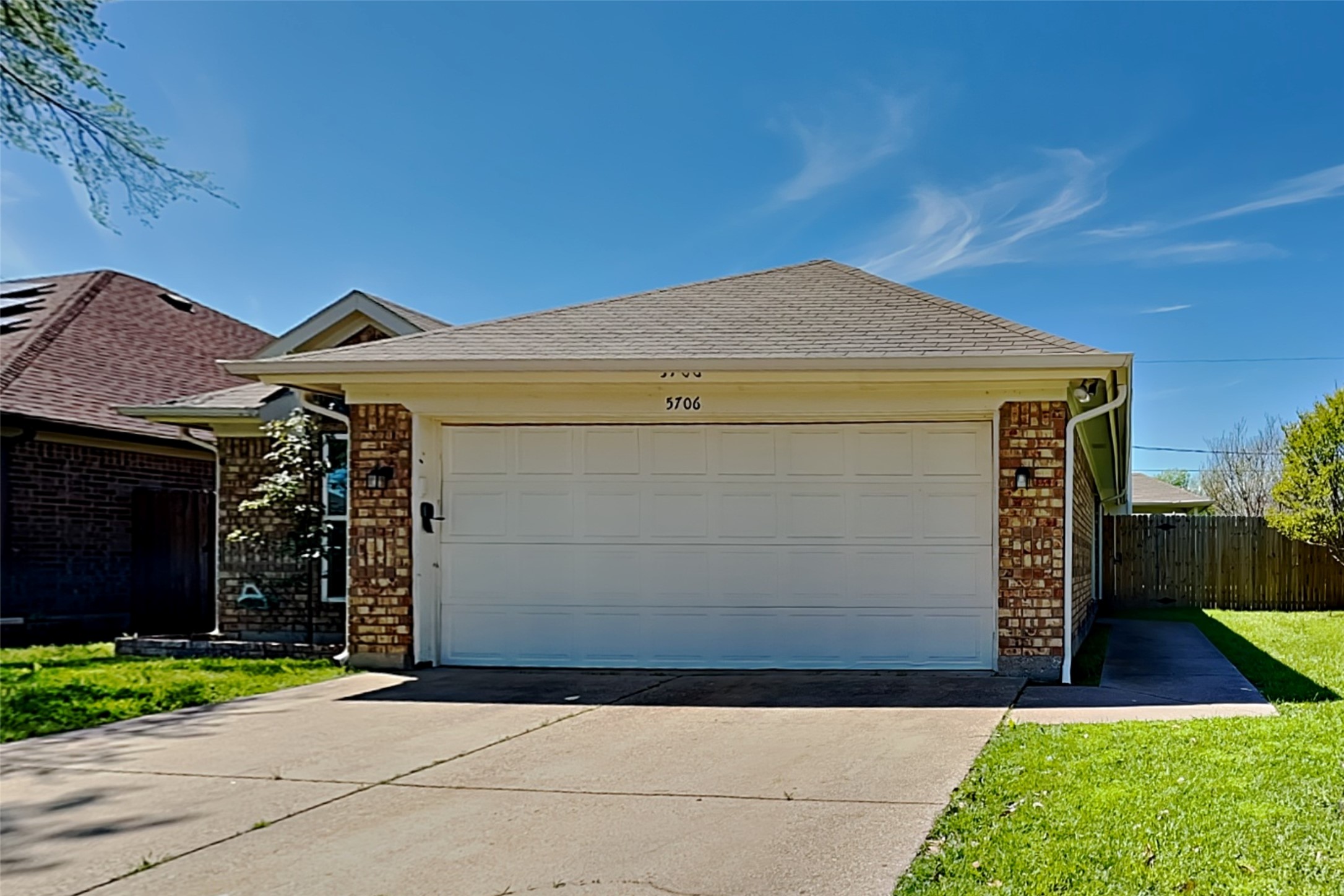 5706 Spyglass Hill Drive Arlington TX 76018