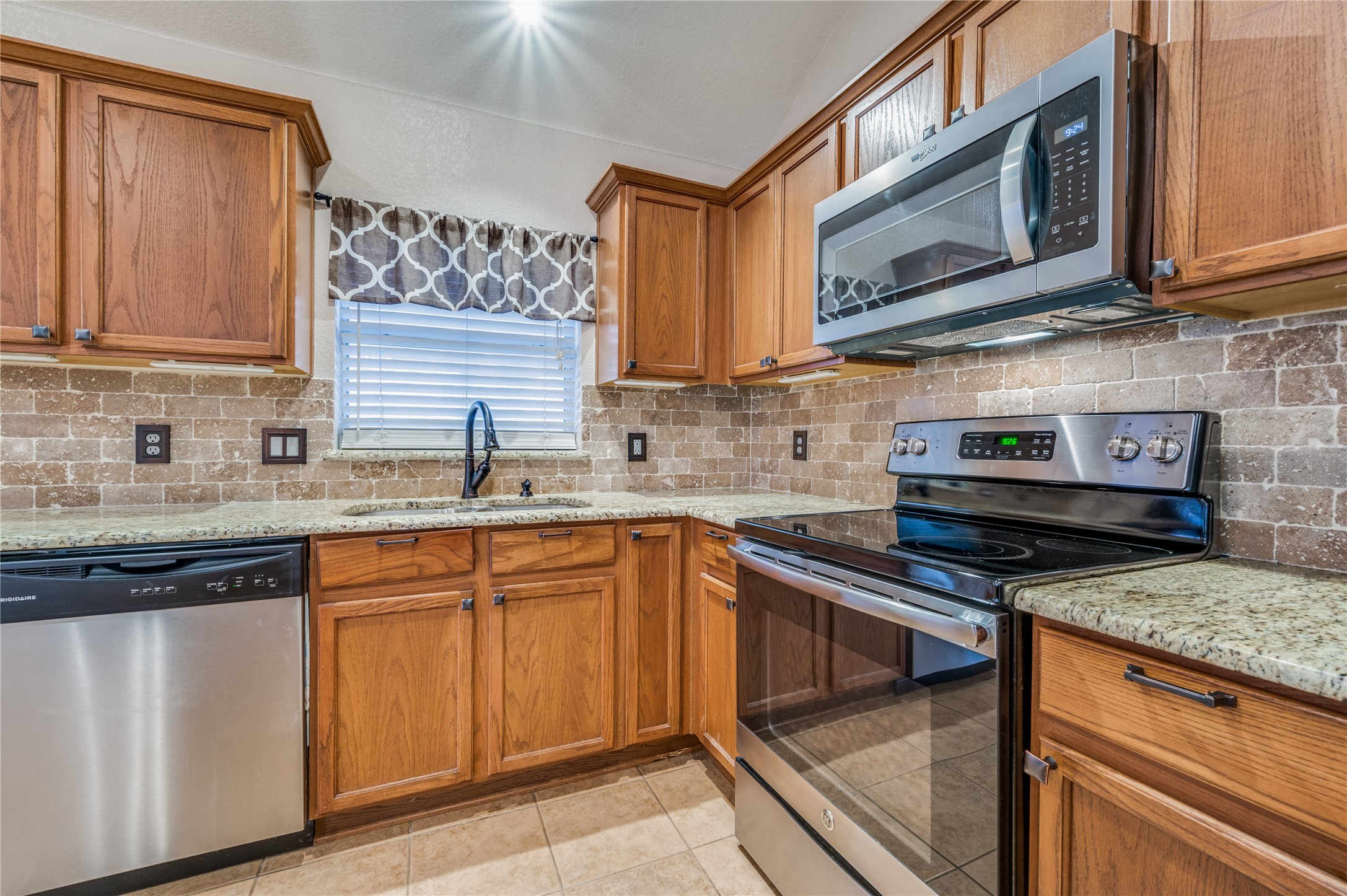 8628 Tumbleweed Drive Cross Roads TX 76227