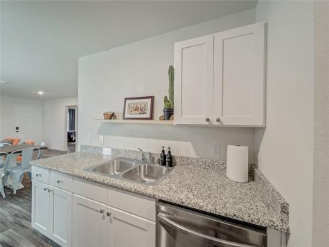 921 W 9th Street Bonham TX 75418
