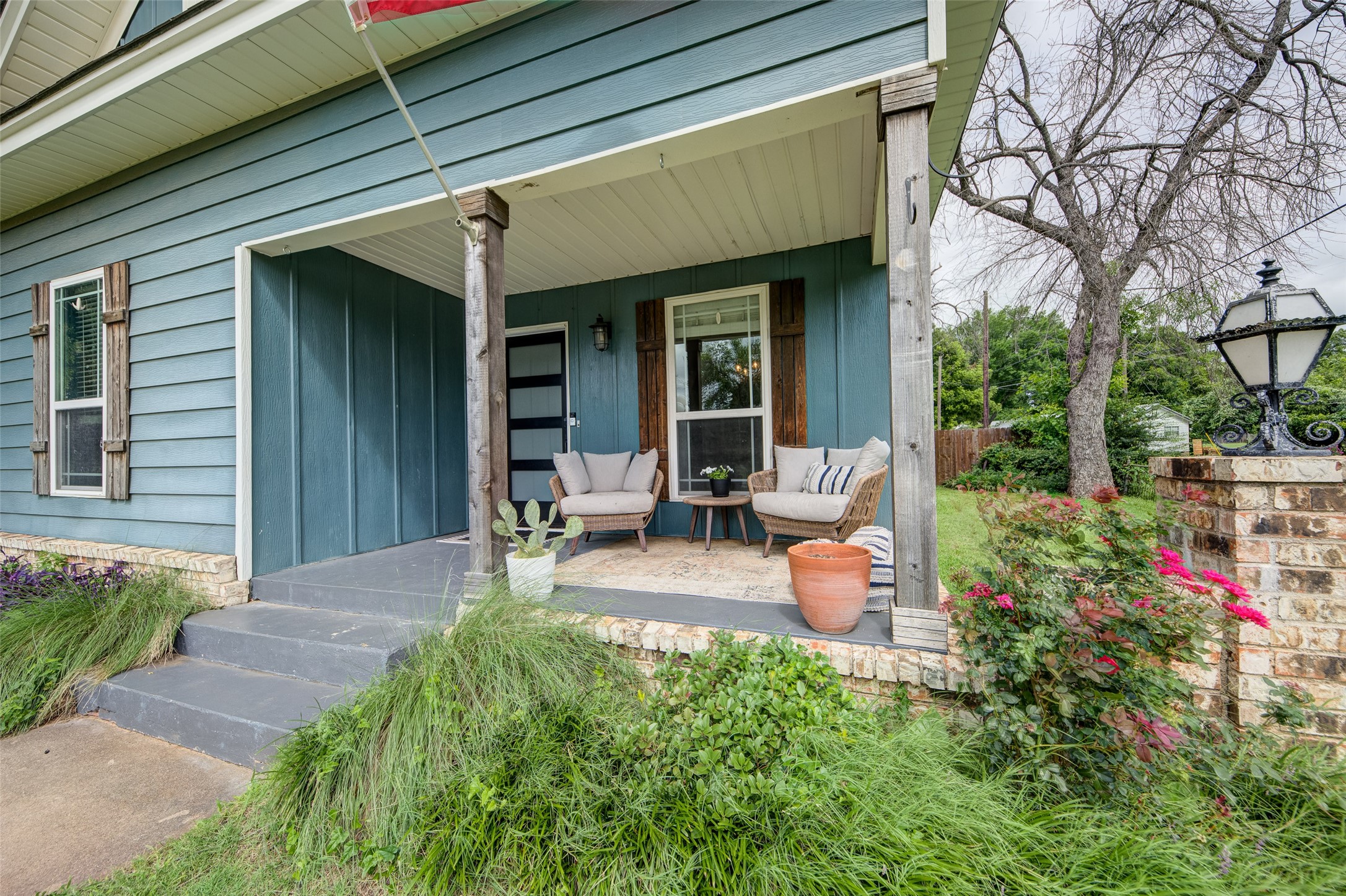 200 S Crane Street Alvord TX 76225