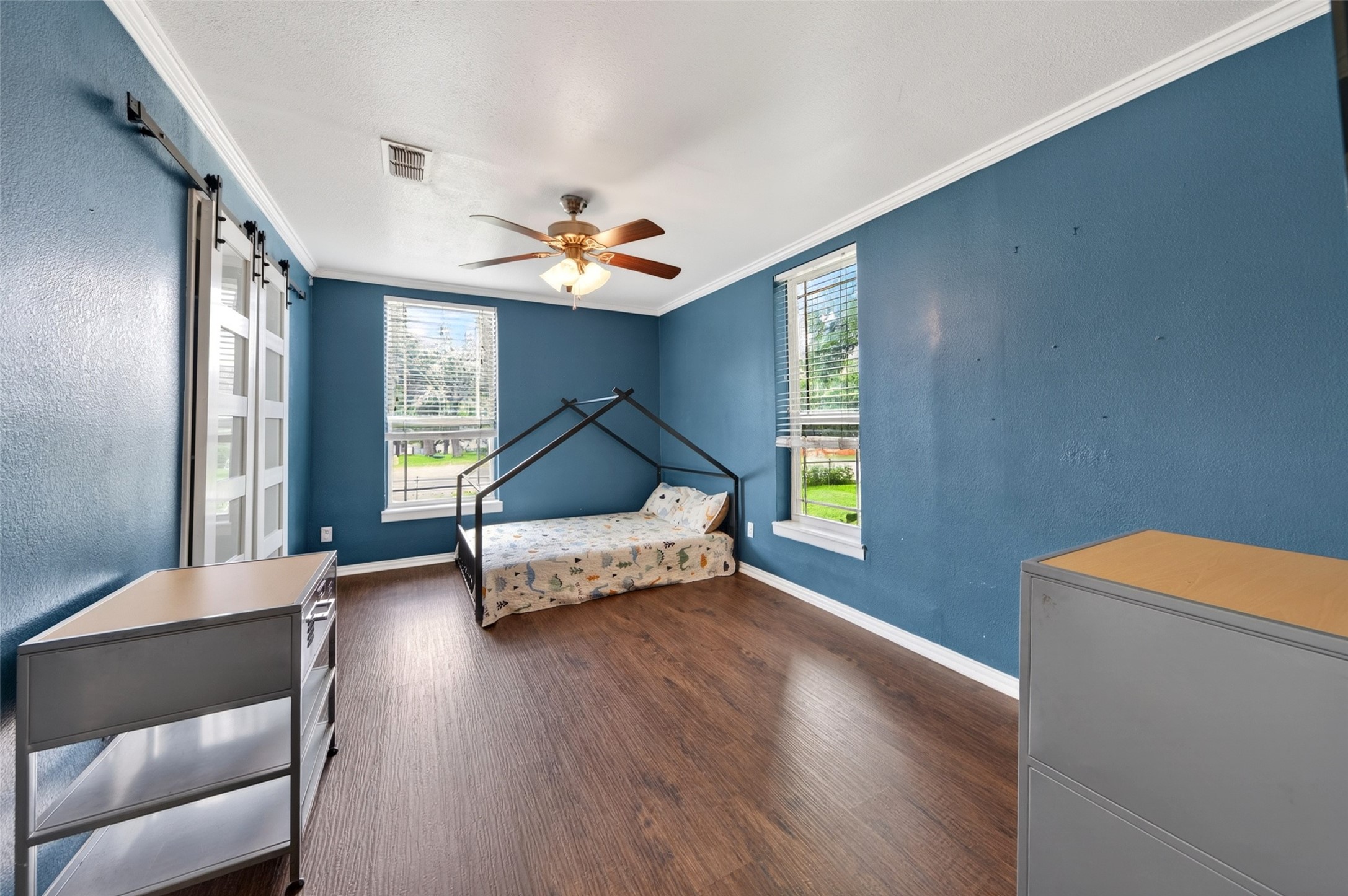 200 S Crane Street Alvord TX 76225