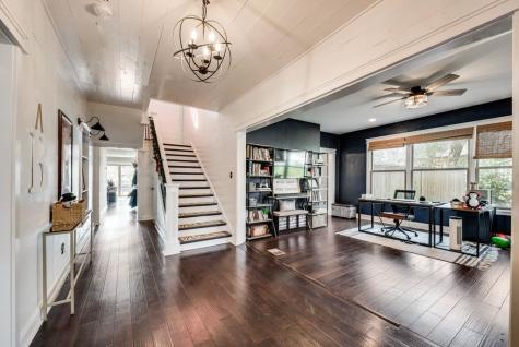 601 W Parks Avenue Waxahachie TX 75165