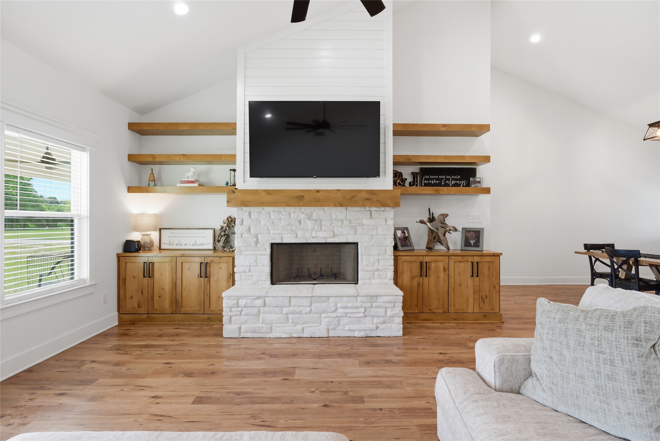 9012 County Road 3614 Murchison TX 75778