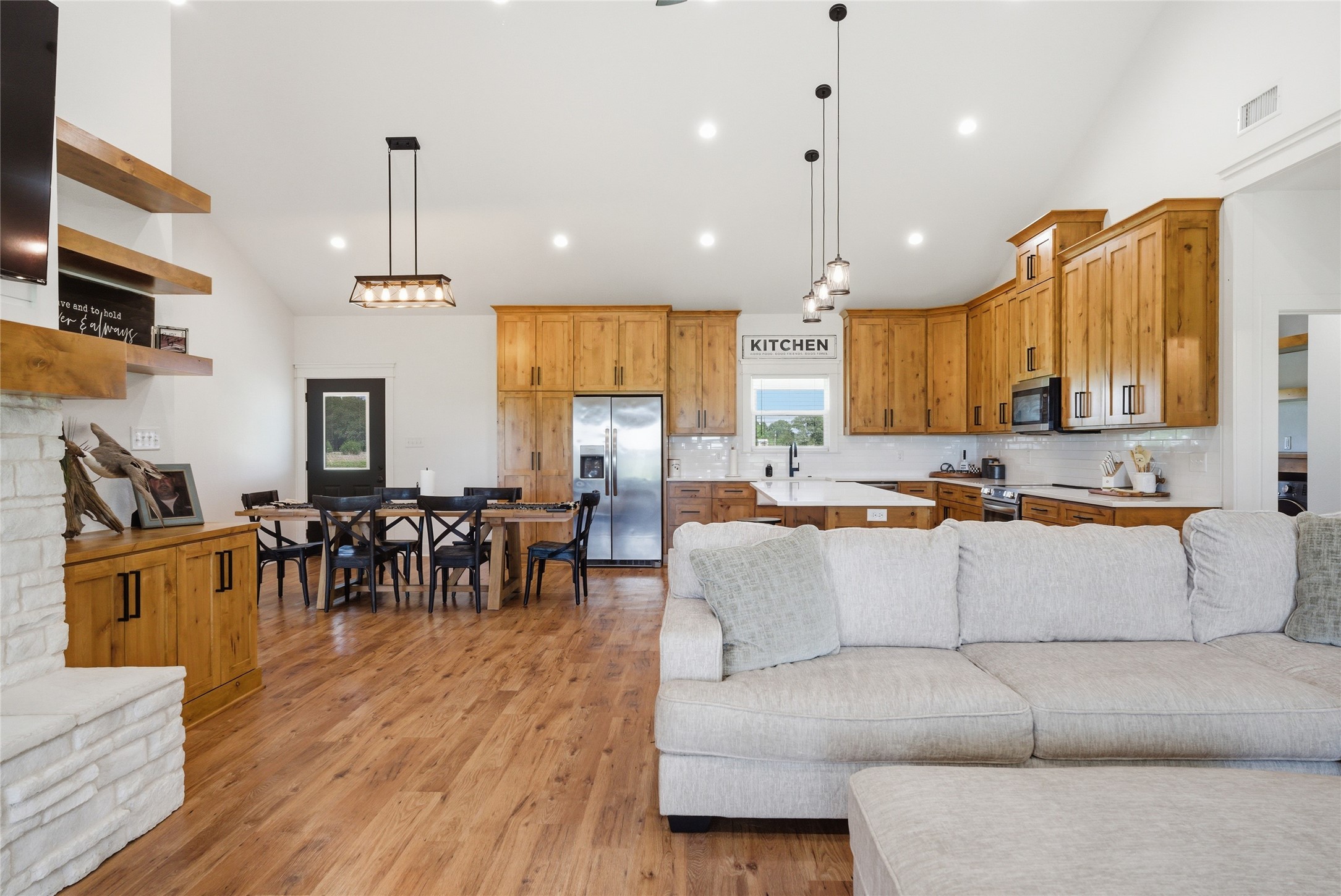 9012 County Road 3614 Murchison TX 75778