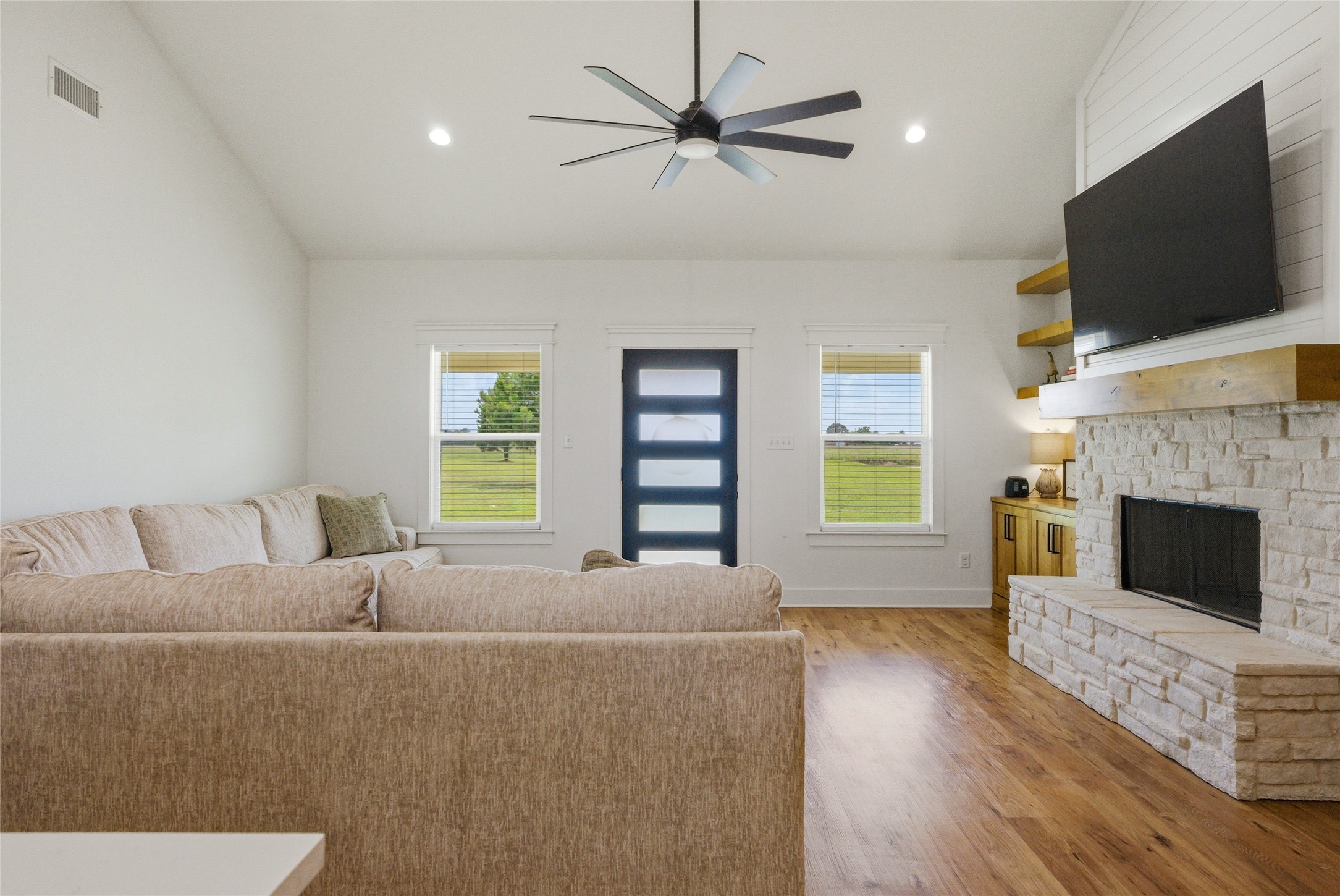 9012 County Road 3614 Murchison TX 75778
