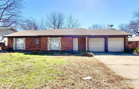 213 Laura Drive Burleson TX 76028