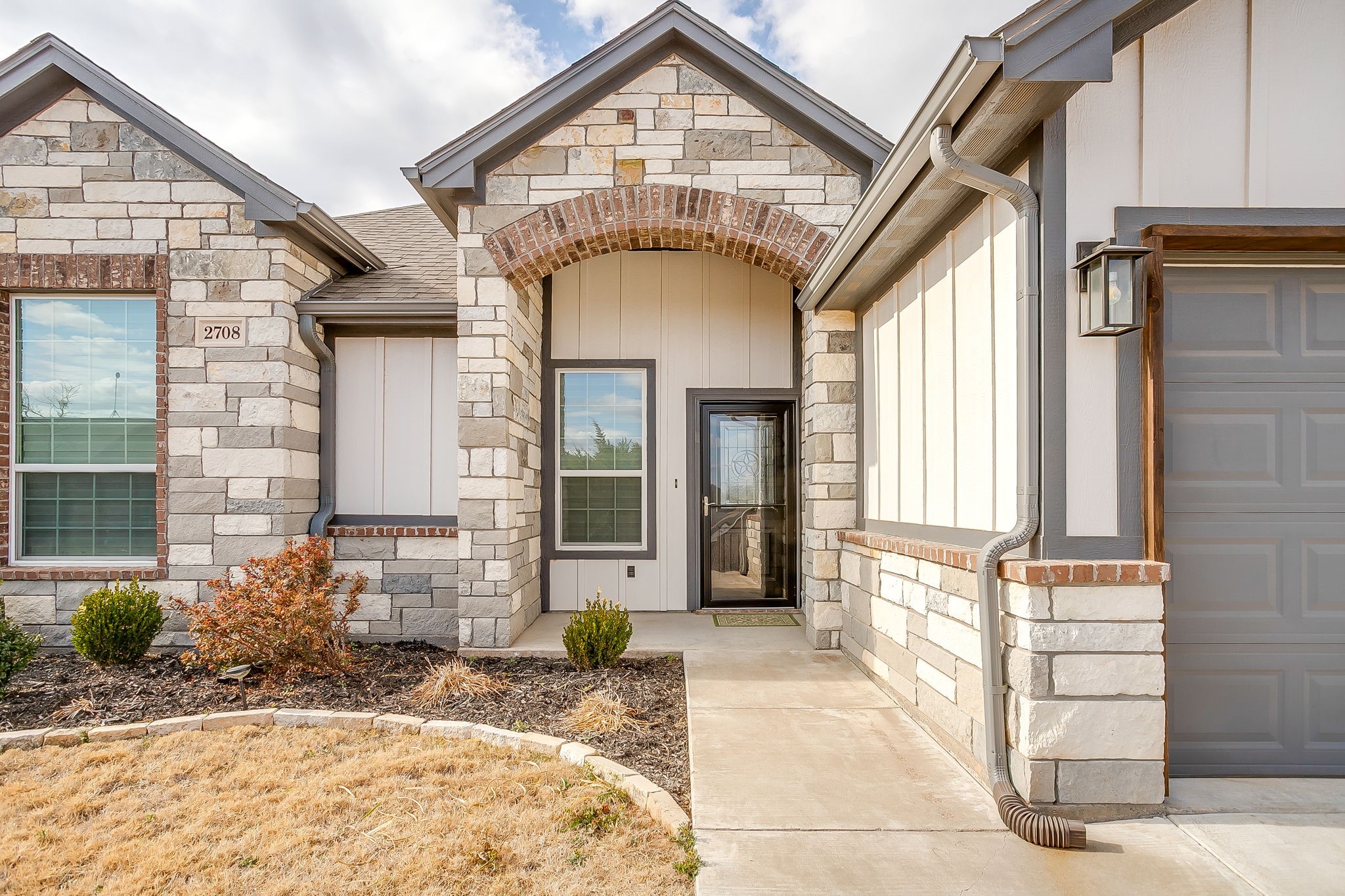 2708 San Gabriel Granbury TX 76048