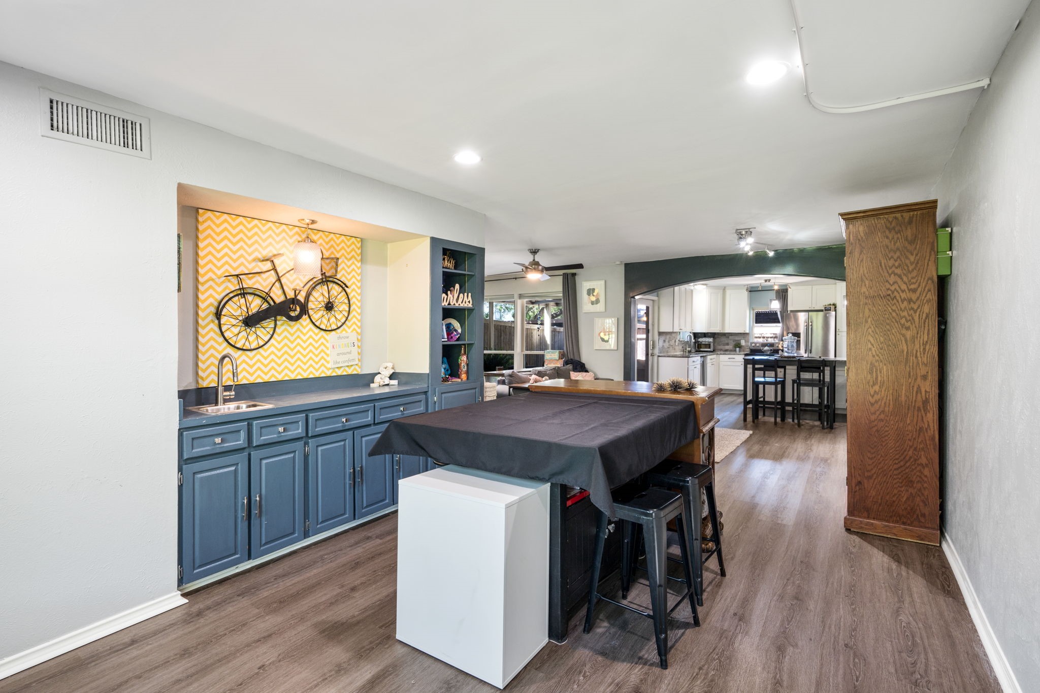 4822 Rollingwood Court Garland TX 75043